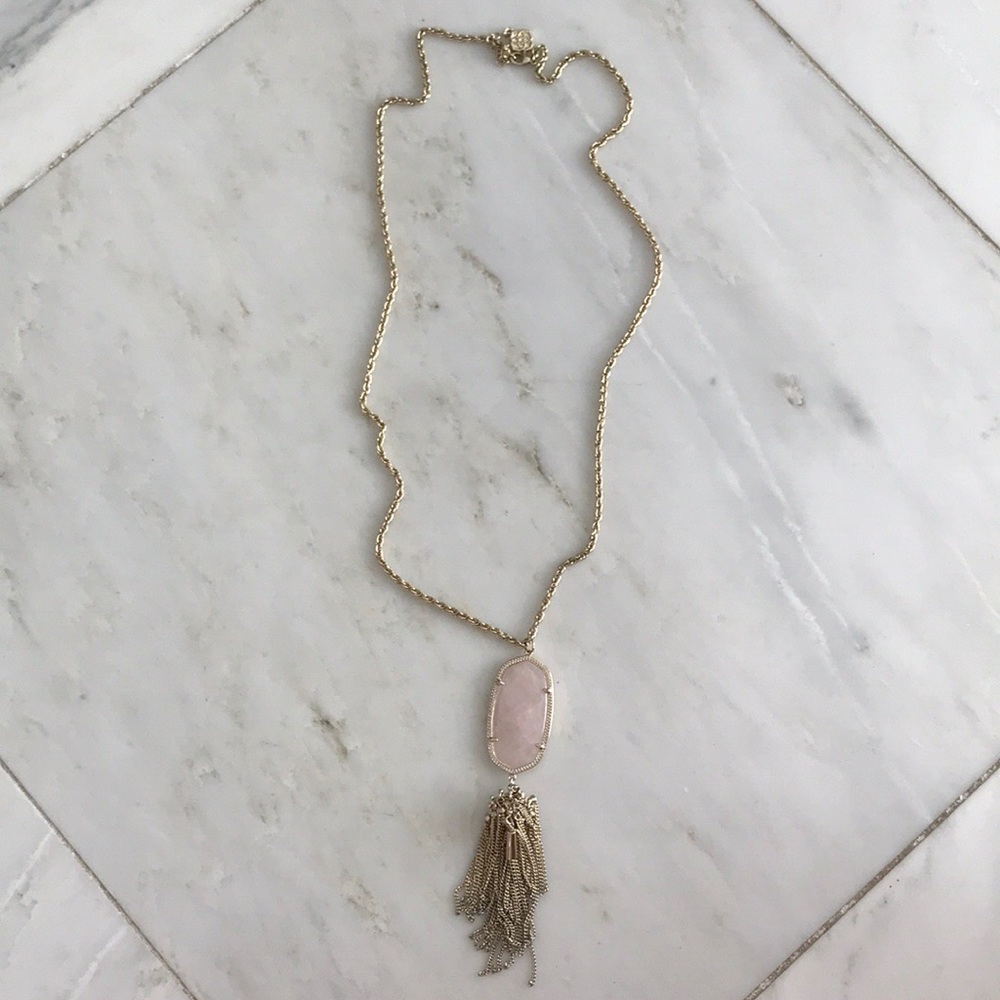 Kendra Scott Rayne necklace in Rose Quartz